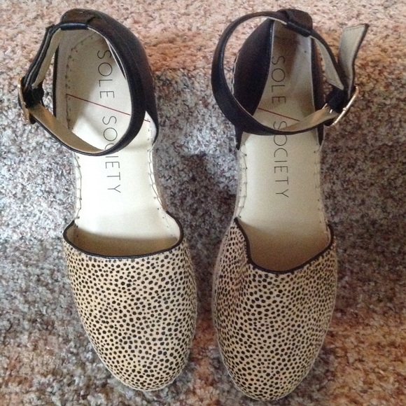 Sole Society Shoes - Sole Society Unique Design Shoe, Size 8.5M